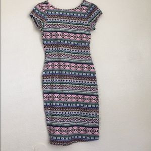 Colorful patterned pencil dress!